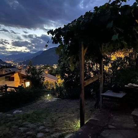 La Casa Di Martina Apartment Сен Венсан Екстериор снимка